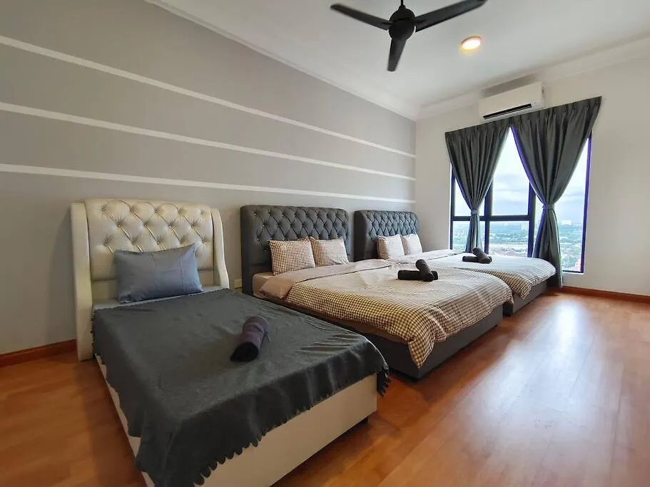 B2004 Platino 4Bedroom Netflix Paradigm Mall Stay Johor Bahru